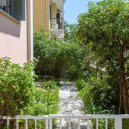 Secret Garden *
